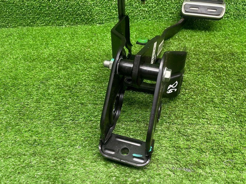 Педаль тормоза, 2500 рублей, Москва