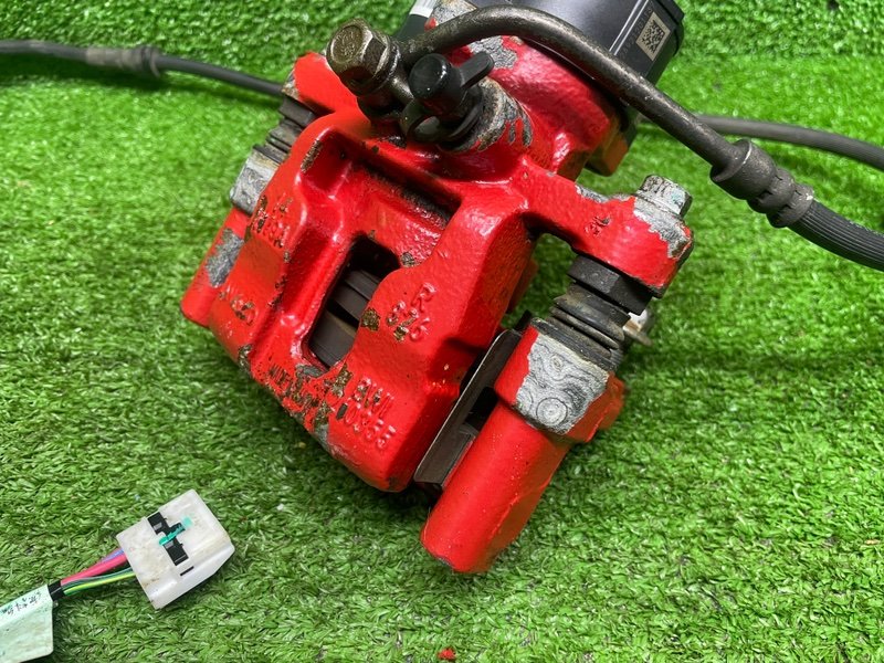 Суппорт тормозной задний правый, 10000 рублей, Москва