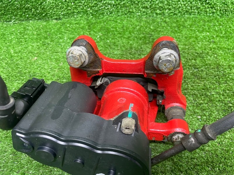 Суппорт тормозной задний правый, 10000 рублей, Москва