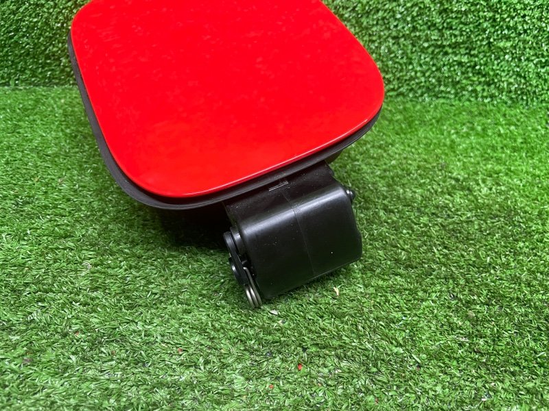 Лючок топливного бака, 3400 рублей, Москва