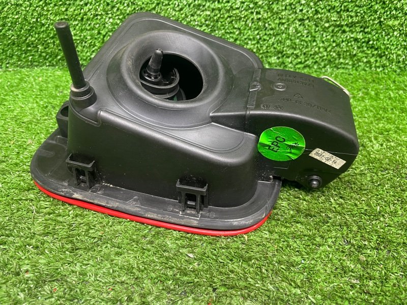 Лючок топливного бака, 3400 рублей, Москва