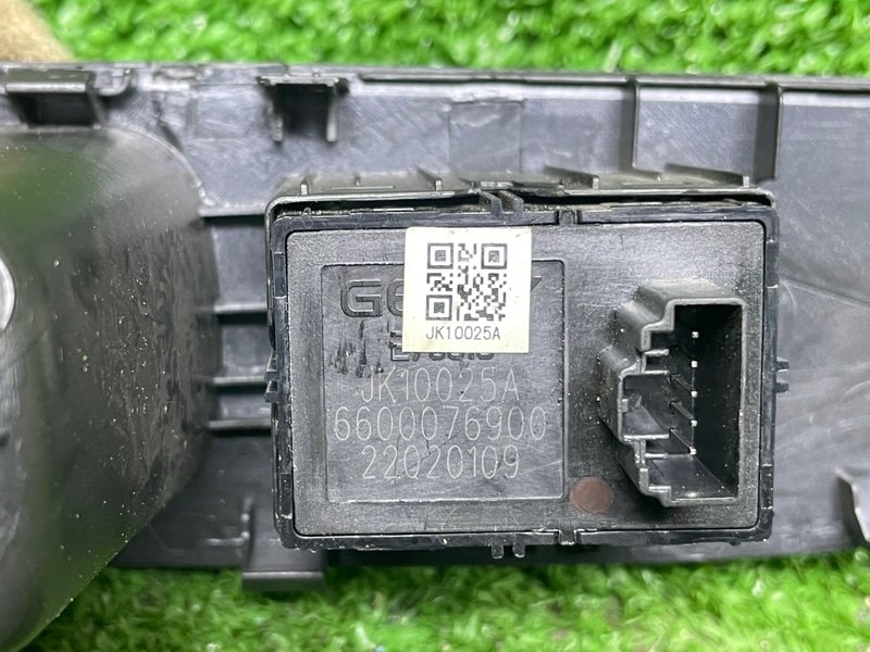 Кнопка стеклоподъемника, 1500 рублей, Москва