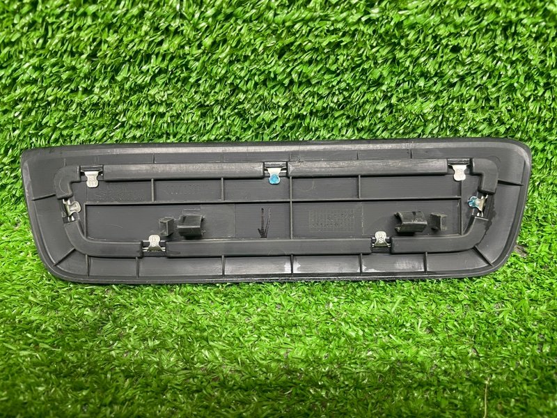 Накладка порога, 1000 рублей, Москва