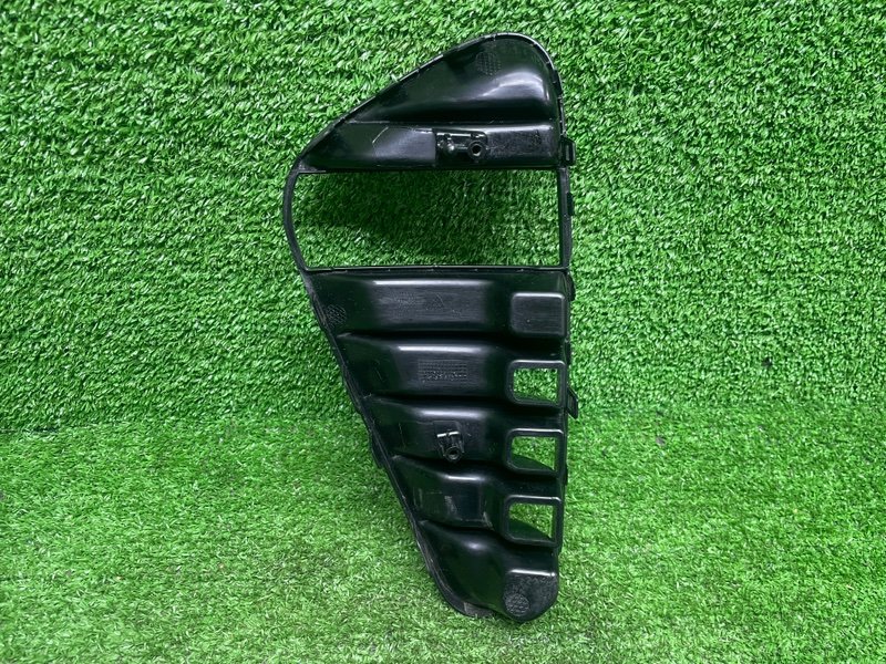 Накладка противотуманной фары, 2500 рублей, Москва