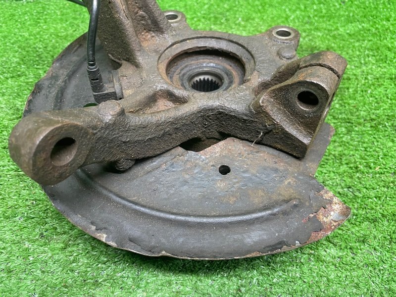 Кулак поворотный, 2450 рублей, Москва