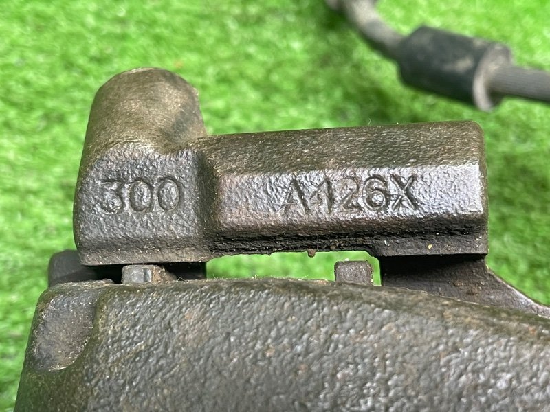 Суппорт тормозной передний правый, 1150 рублей, Москва