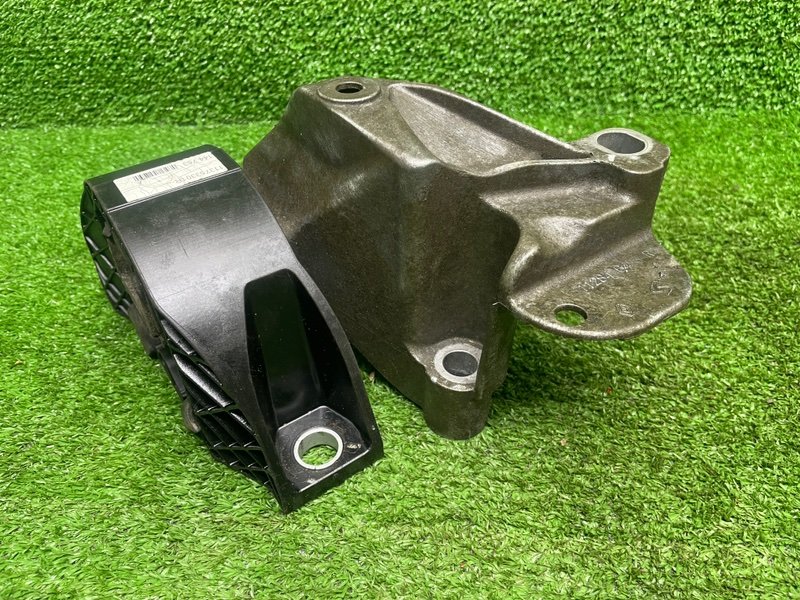 Опора двигателя, 3000 рублей, Москва