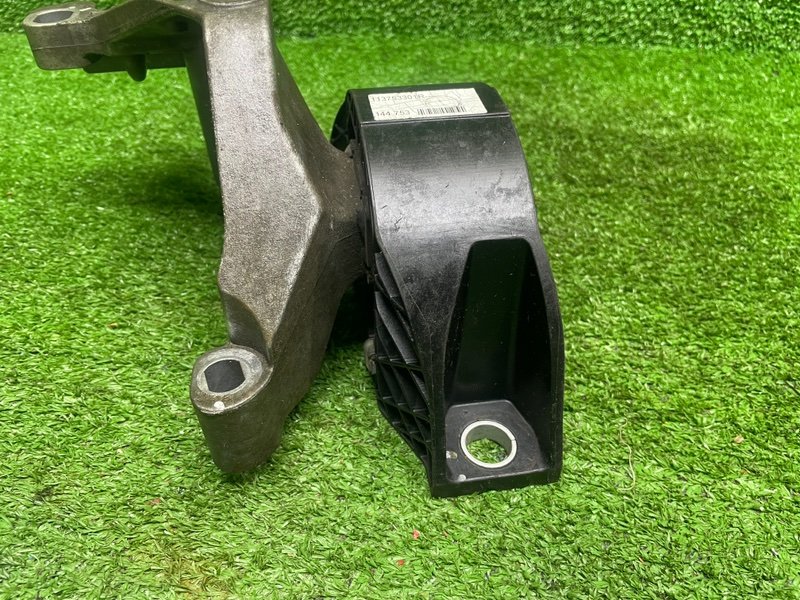 Опора двигателя, 3000 рублей, Москва