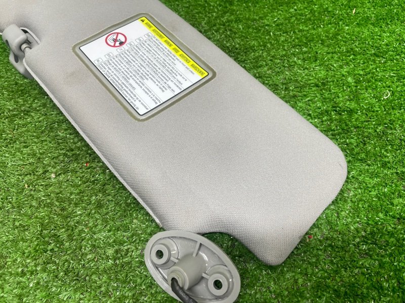 Козырек солнцезащитный, 1000 рублей, Москва