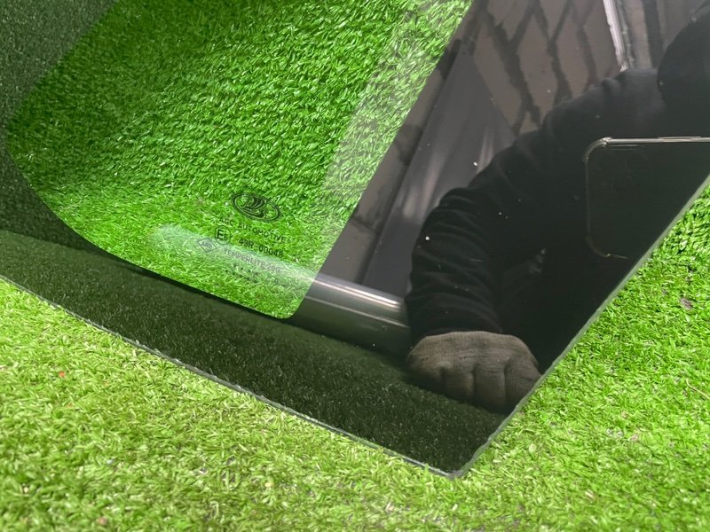 Стекло глухое зад. правое, 1500 рублей, Москва