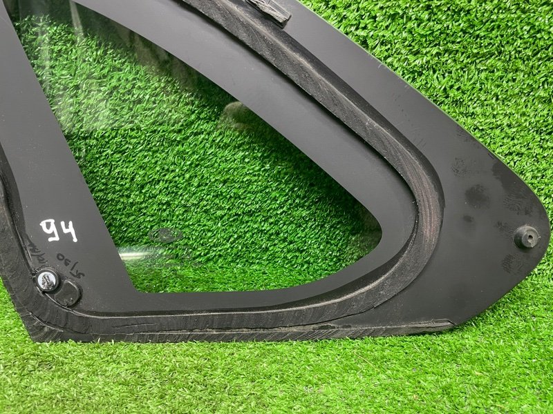 Стекло глухое зад. правое, 1500 рублей, Москва