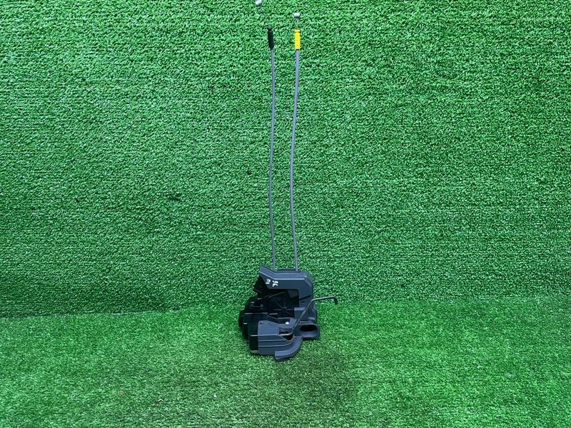 Замок двери передней левой, 4500 рублей, Москва