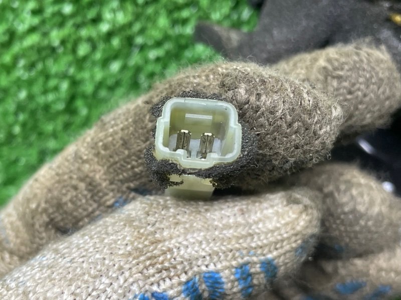 Крышка зеркала, 500 рублей, Москва