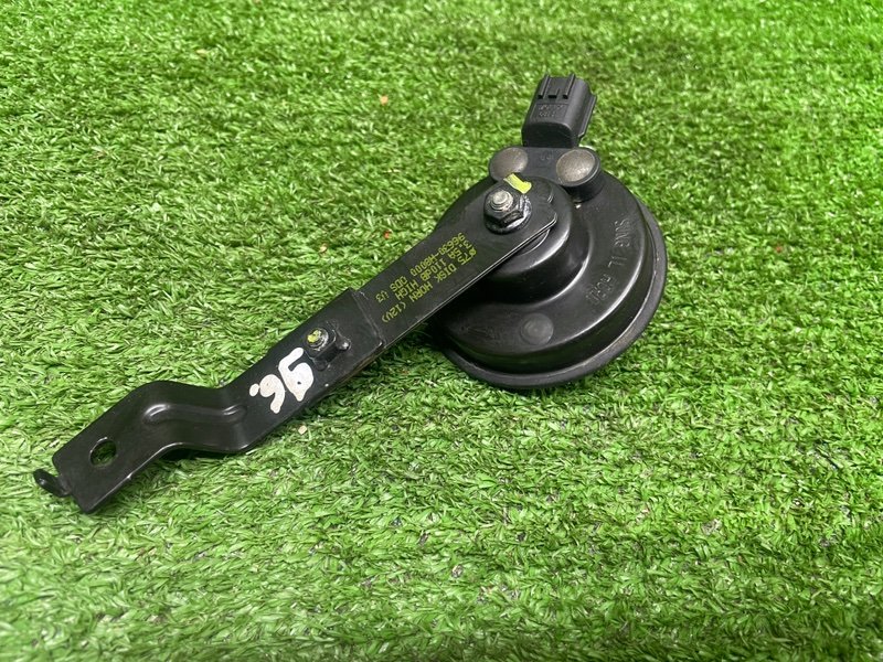 Звуковой сигнал, 1500 рублей, Москва