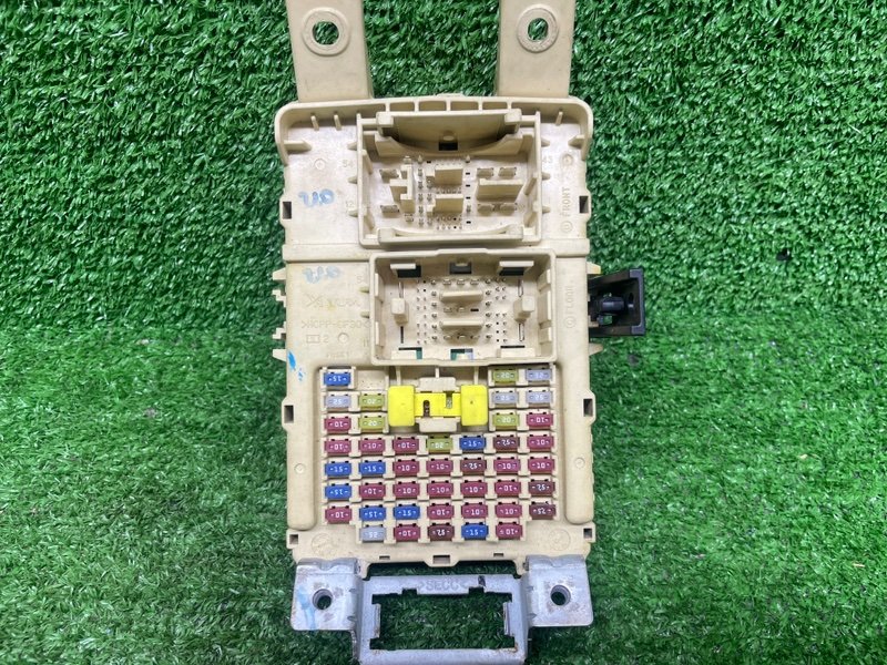 Блок предохранителей салонный, 3500 рублей, Москва