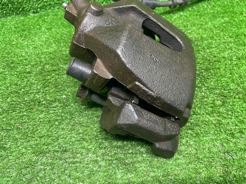 Суппорт тормозной передний левый, 1200 рублей, Москва