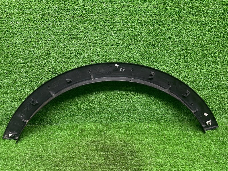 Накладка крыла, 1000 рублей, Москва