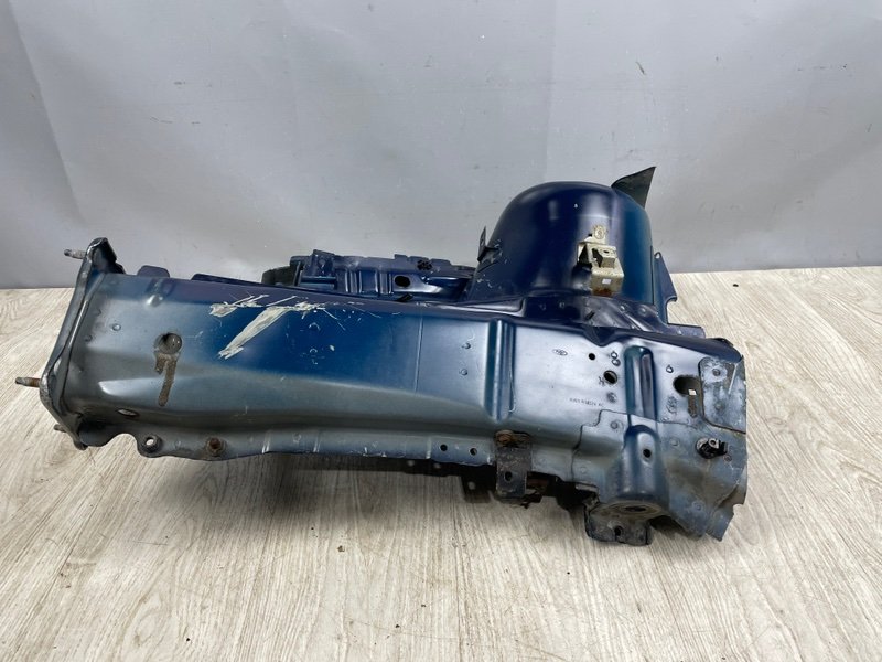 Лонжерон передний правый, 5000 рублей, Москва