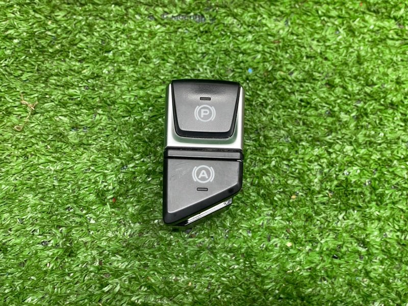 Кнопка стояночного тормоза, 1100 рублей, Москва