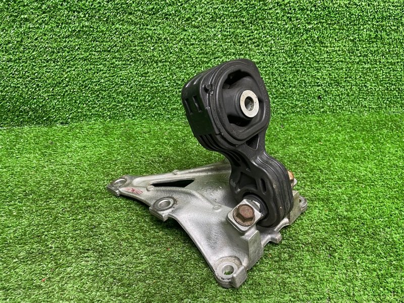 Опора двигателя, Москва