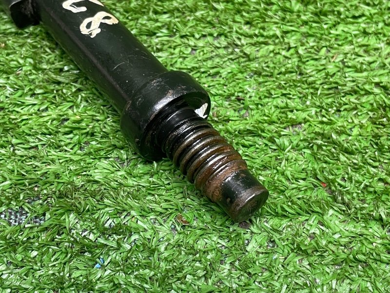 Крюк буксировочный, Москва