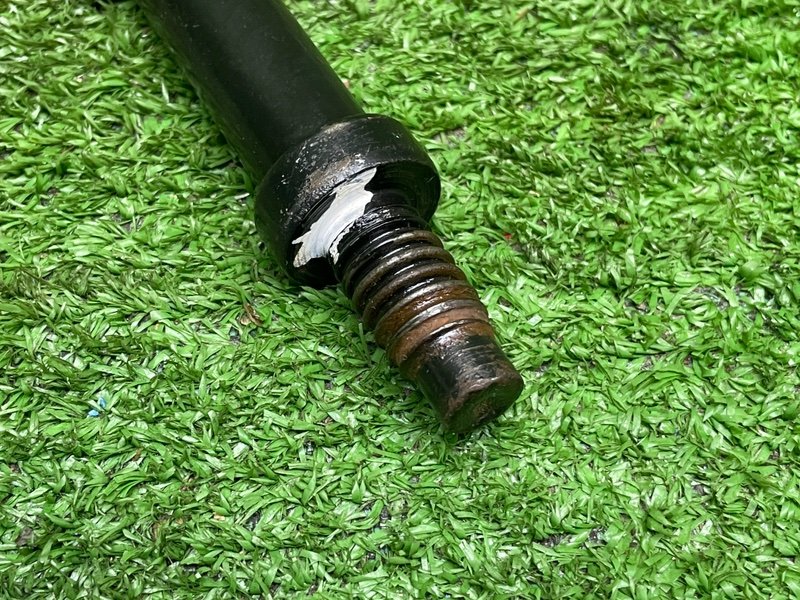 Крюк буксировочный, Москва