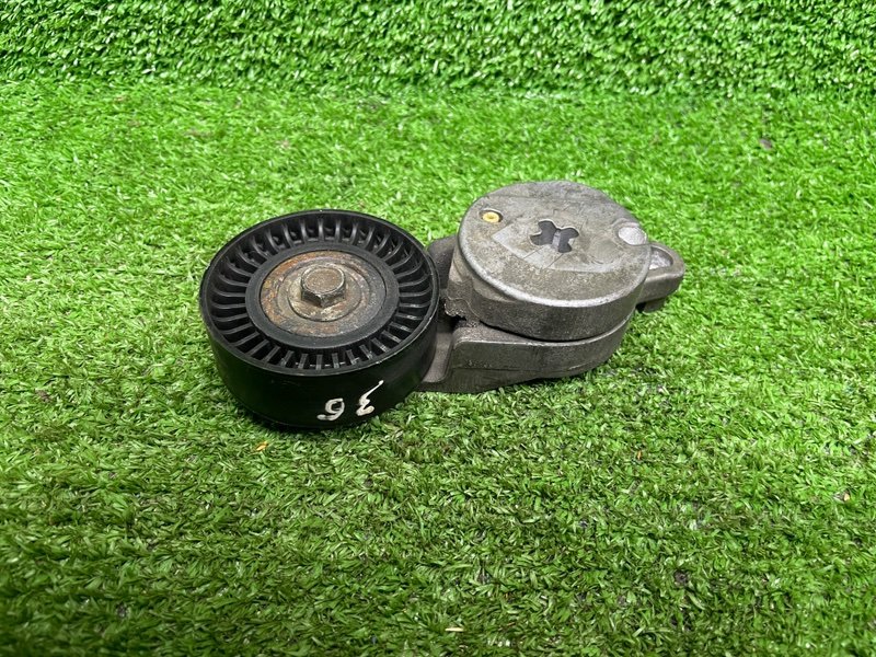 Ролик-натяжитель, Москва