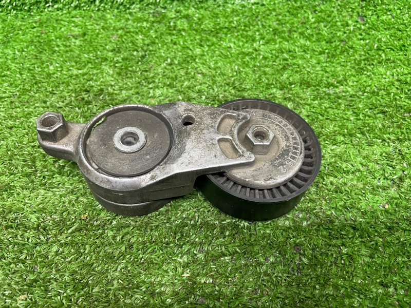 Ролик-натяжитель, Москва