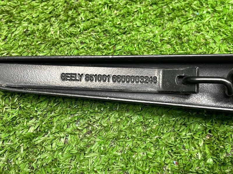 Поводок стеклоочистителя передний, Москва