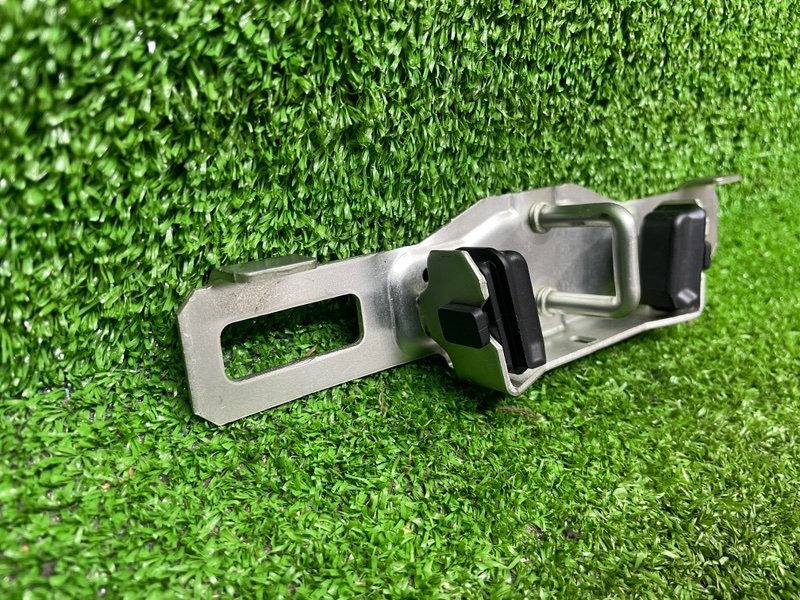 Ответная часть замка багажника, Москва