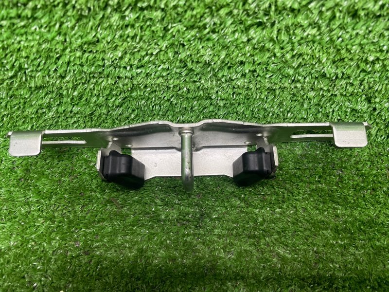 Ответная часть замка багажника, Москва