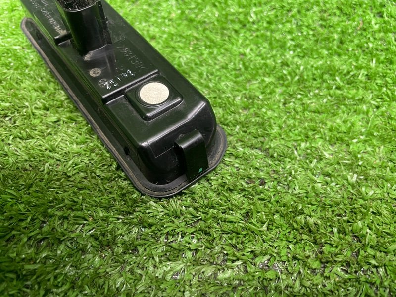 Кнопка открывания багажника, Москва