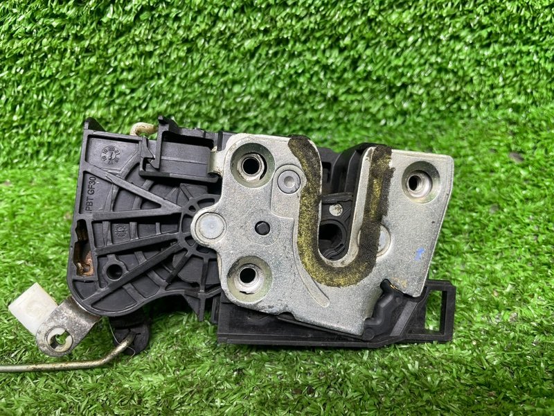 Замок двери передней правой, Москва