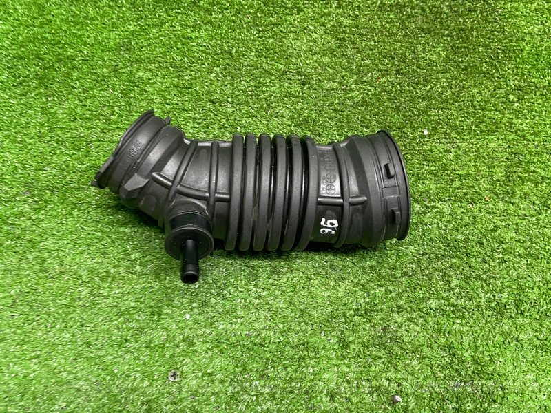 Патрубок воздушного фильтра, Москва