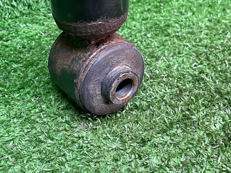 Амортизатор задний, 3000 рублей, Москва