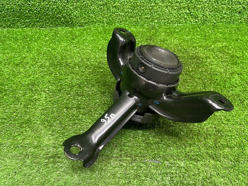 Опора двигателя, 3500 рублей, Москва