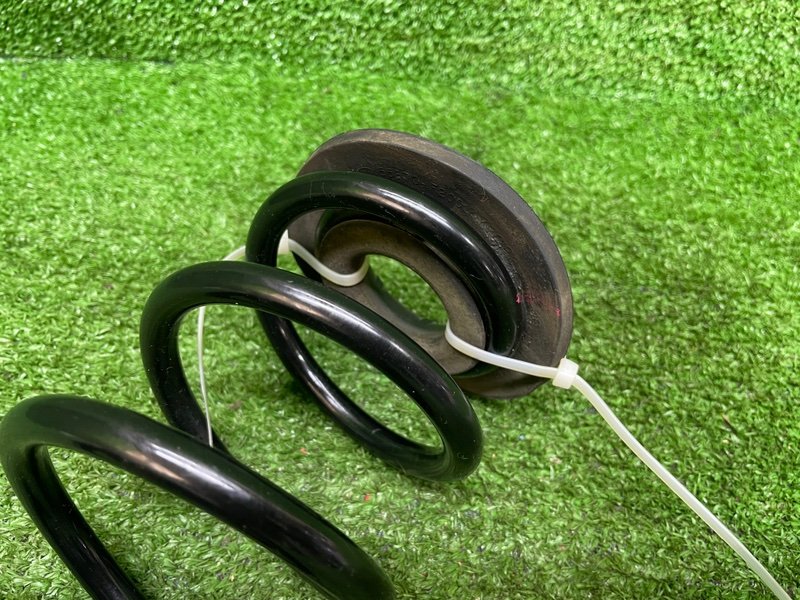 Пружина задняя, 500 рублей, Москва