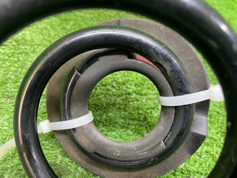 Пружина задняя, 500 рублей, Москва