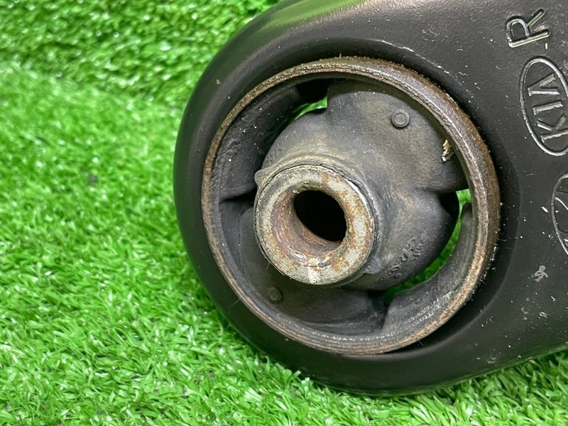 Рычаг передний правый, 2500 рублей, Москва