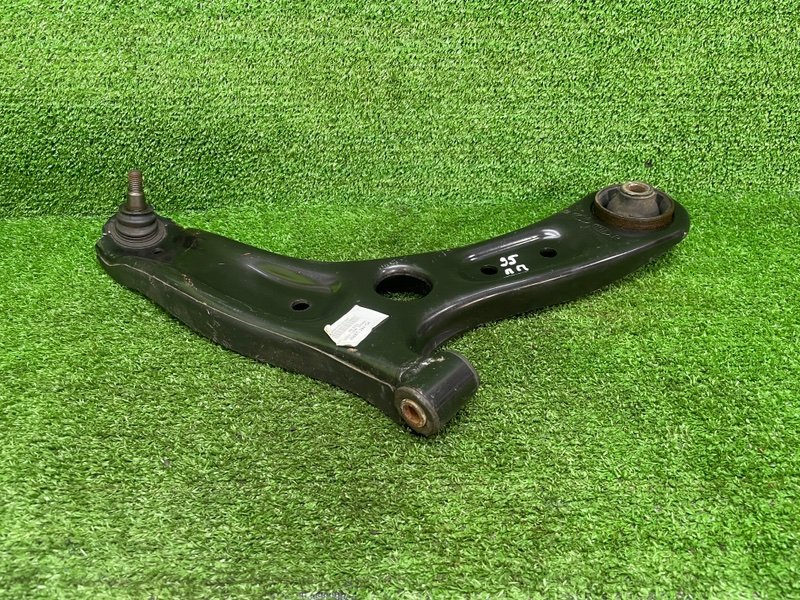 Рычаг передний правый, 2500 рублей, Москва