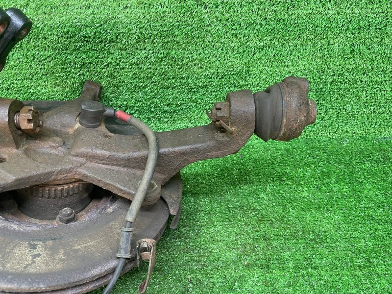 Кулак поворотный, Москва