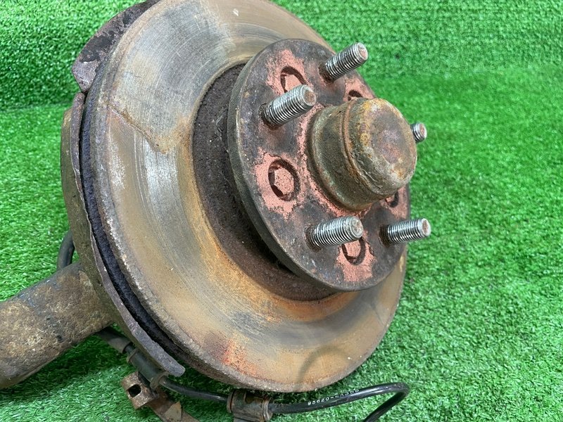 Кулак поворотный, Москва