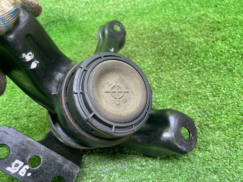 Опора двигателя, 3500 рублей, Москва