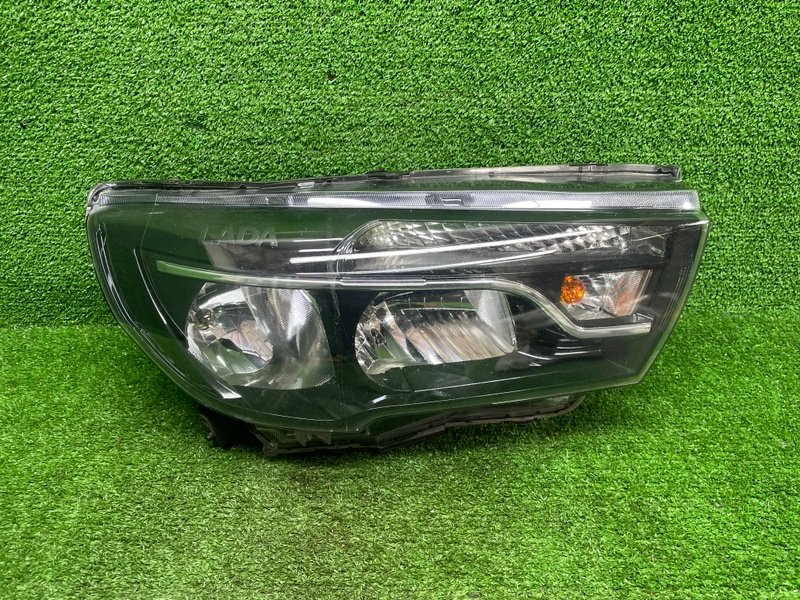 Фара правая, 10000 рублей, Москва