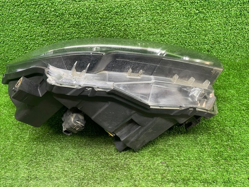 Фара правая, 10000 рублей, Москва