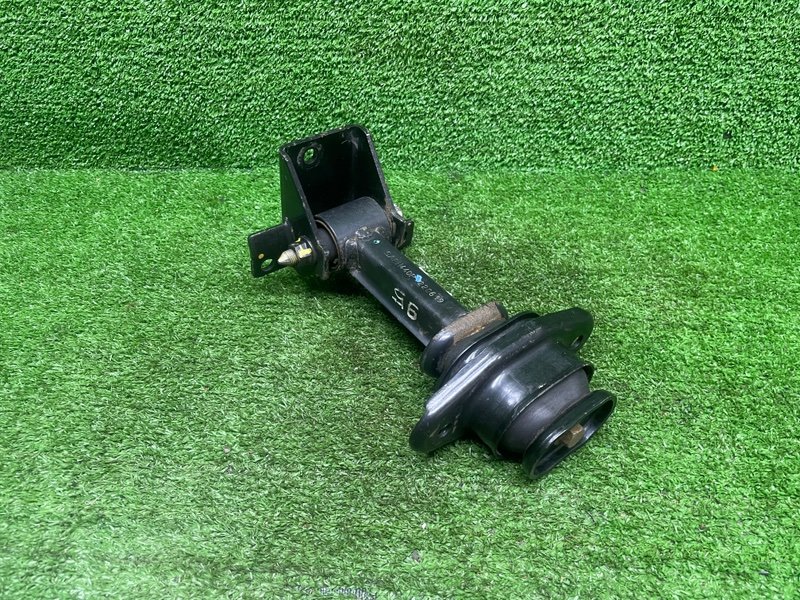 Опора двигателя, 2000 рублей, Москва