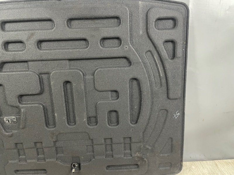 Пол багажника, 1500 рублей, Москва