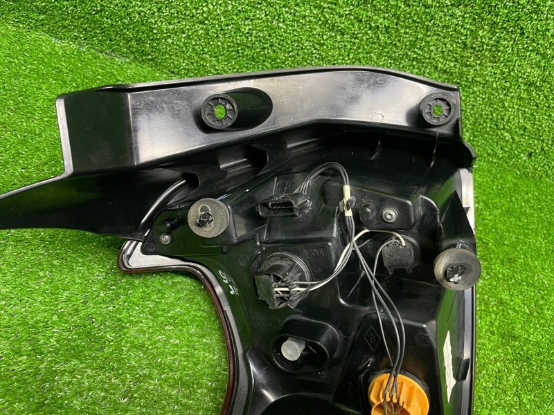 Фонарь задний правый, 10500 рублей, Москва