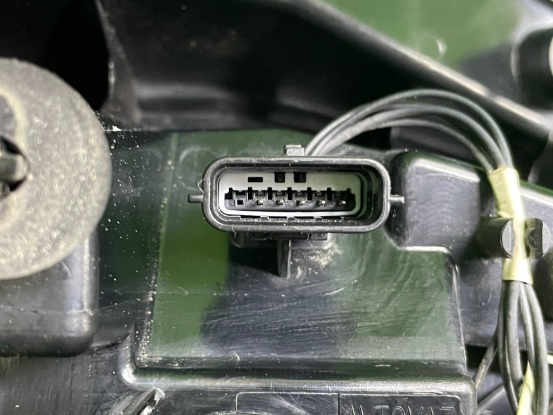 Фонарь задний правый, 10500 рублей, Москва