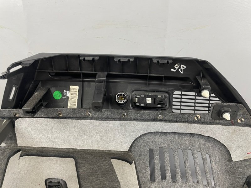 Обшивка багажника, 2500 рублей, Москва